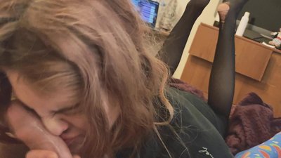 ಥ್ರೋಟ್ ಡಿಕ್, ಹರಿದ ಪ್ಯಾಂಟಿಹೌಸ್ ಮತ್ತು ಟೋರ್ನ್ ಹೀಲ್ಸ್ ಭೇಟಿಯಾಗಲು ಸಂತೋಷವಾಗಿದೆ